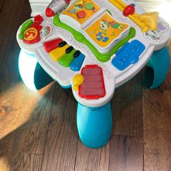 Leapfrog learn and groove piano