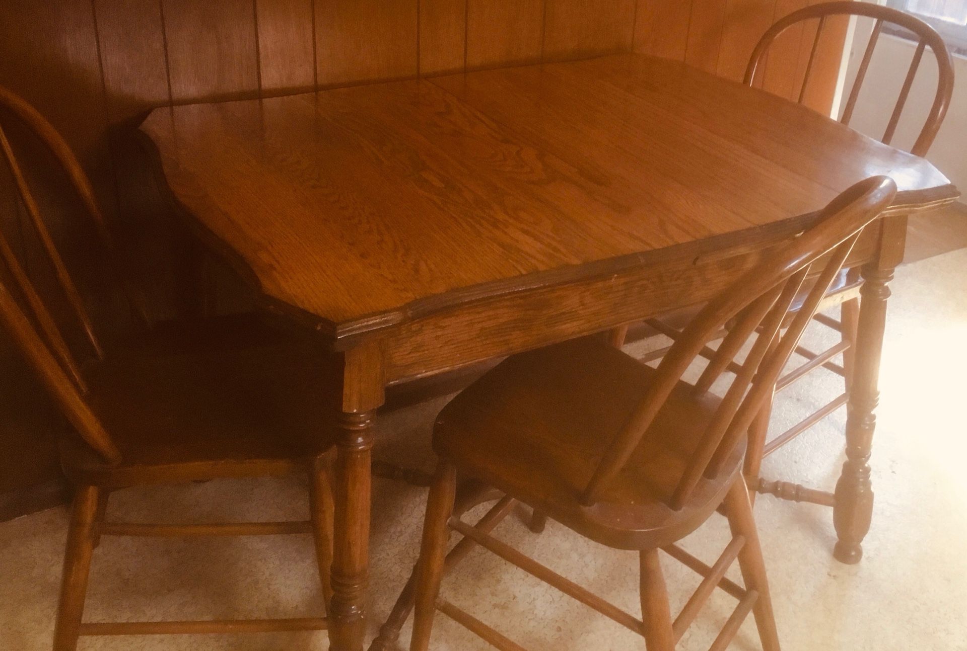 Oak Kitchen table With chairs