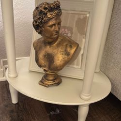 Gold Head Bust 