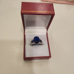 Beautiful Blue Sapphire Cocktail Ring