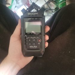 Zoom H4n PRO