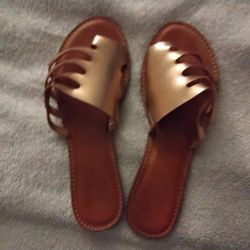 " Rogue" Gold Metallic Flat Toe Sandals 