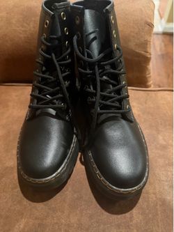BOOTS DR MARTENS