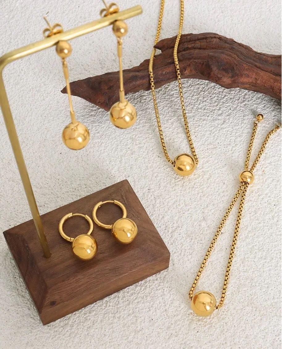 S15- 2 Pieces Gold Hoop Set Stainless Steel!