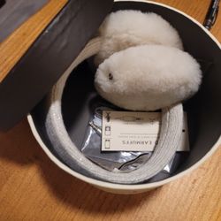 UGG Bluetooth Headphone Earmuffs 