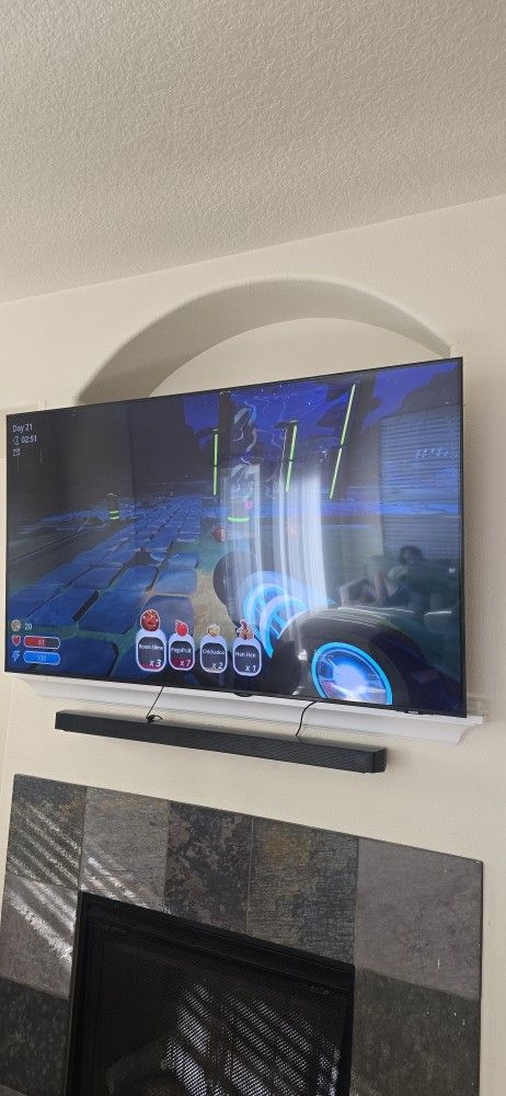 65" Samsung Smart TV With Samsung Sound System And Wall Moun 