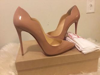 C L Hot Chick 100 mm Pumps Nude Patent Leather Heels Shoes