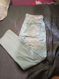 Men's True Religion, light wash, Size 34