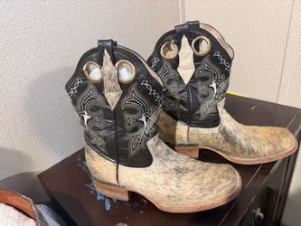 Botas