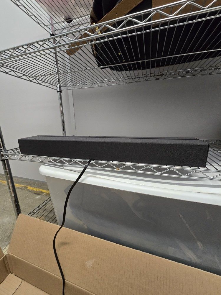 Samsung HW-C400 Soundbar – Excellent Condition