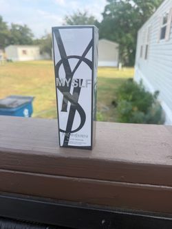 YSL MYSLF Eau de Parfum Refillable Spray