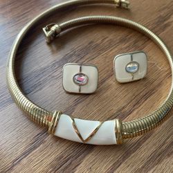Necklace And Pierced Earrings 