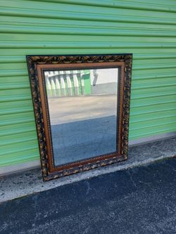 Wall decor mirror