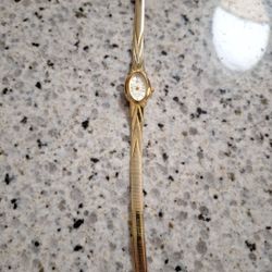 Gv2 Womens  Vintage Watch