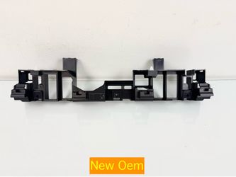 2024-2025 Lexus GX550 Front Bumper Side Retainer New Oem