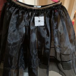 Petite Hailey ,Alexa Skirt Black Size 10 Kids 