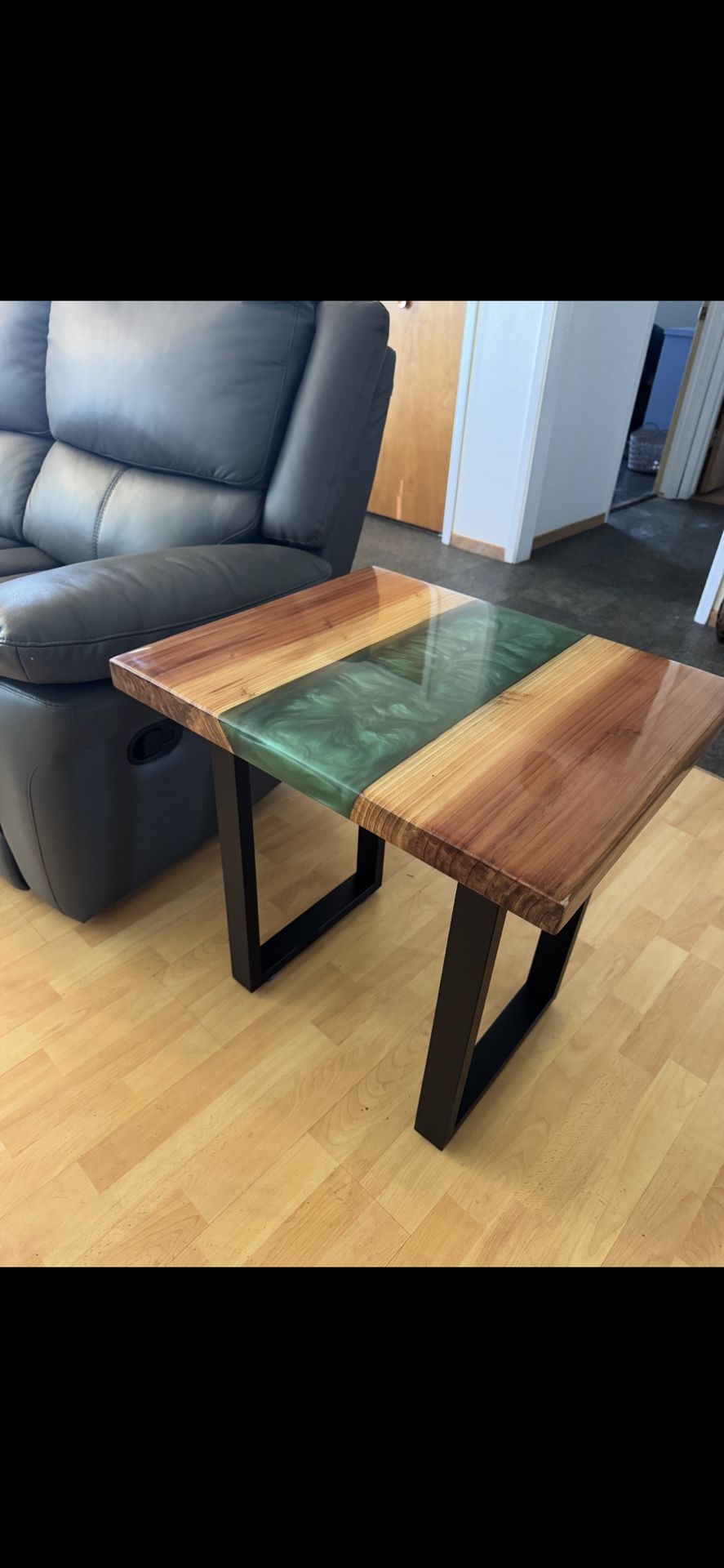 Epoxy Side Table 
