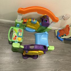 Toddler/kids Playhouse Indoor Outdoor 