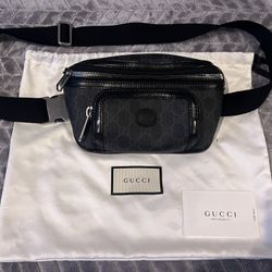 Gucci GG Supreme Belt Bag