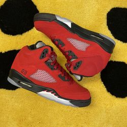 Jordan 5 Raging Bull 2021 GS Size 5 