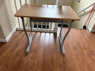 Free! Basic small desk