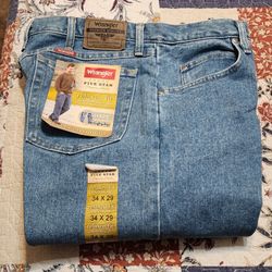 Wrangler Men's Relaxed Fit Jean's 34x29 NEW