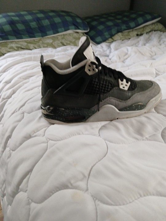Jordan 4 fears