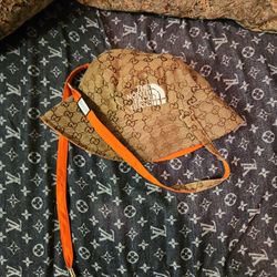 Northface Gucci Bucket 