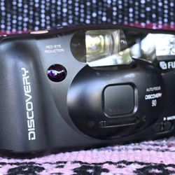 Vintage Fuji Discovery 90 Point And Shoot 35 MM Film Camera 