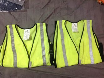 Lot of 2 Safety Vest, new without Tag , one Size