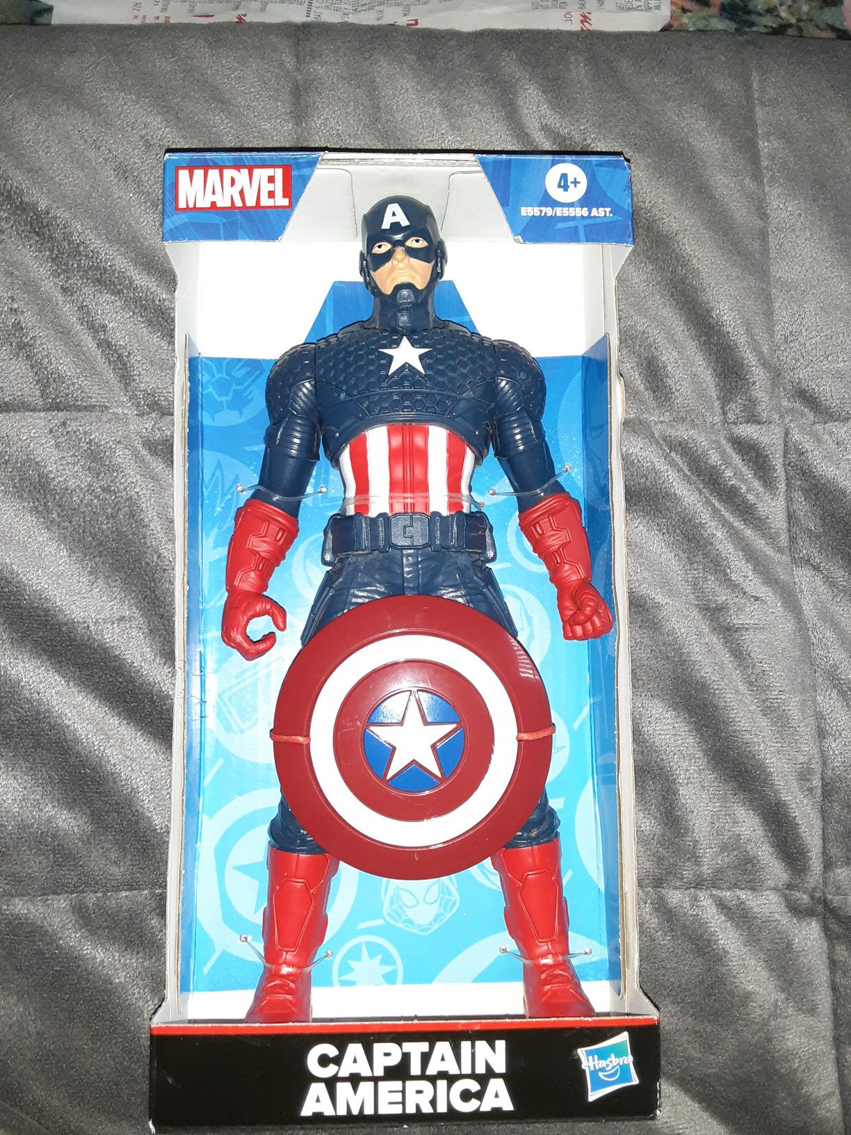 Marvel Captain America Hasbro 9" Action Figure Avengers