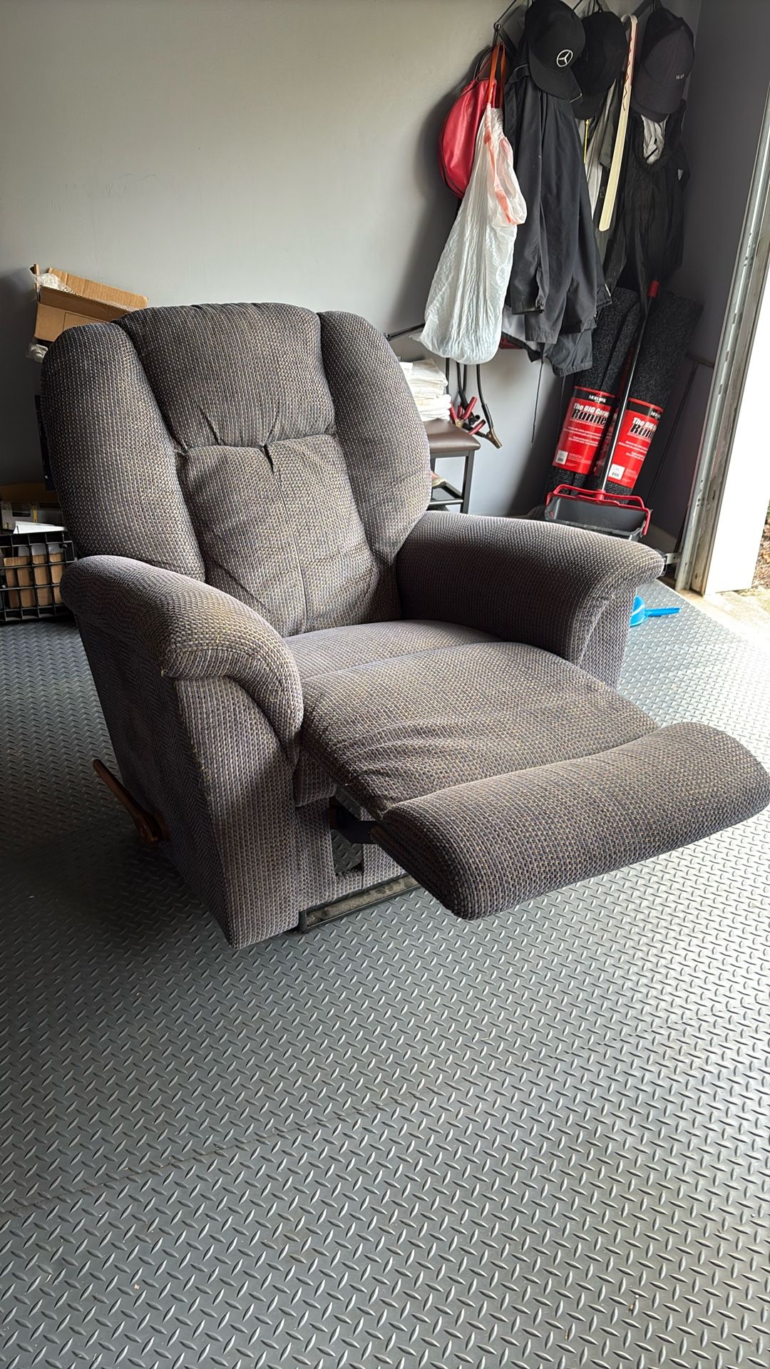 Reclining Arm Chair