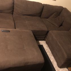 6 Piece Sectional Couch With Ottoman 500 OBO 