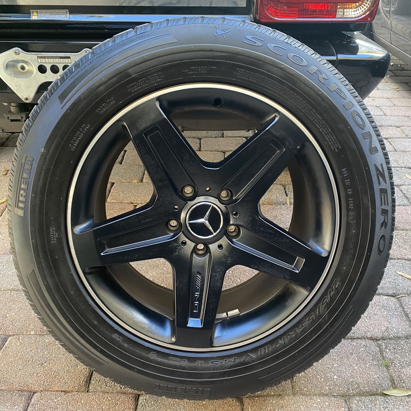 19” Mercedes AMG G63 G550 G Wagon OEM wheels rims 85(contact info removed) 2017 2018 2019 2020