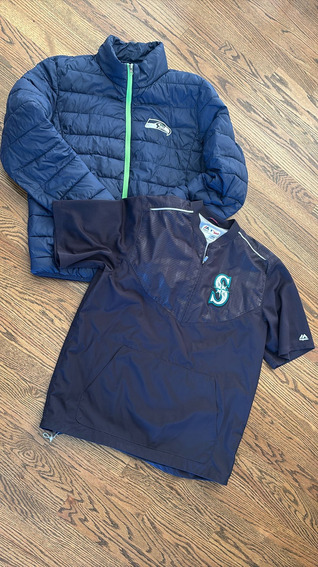 Men’s Seahawks and Mariners Gear