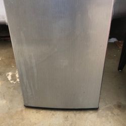 Mini Bar Refrigerator 
