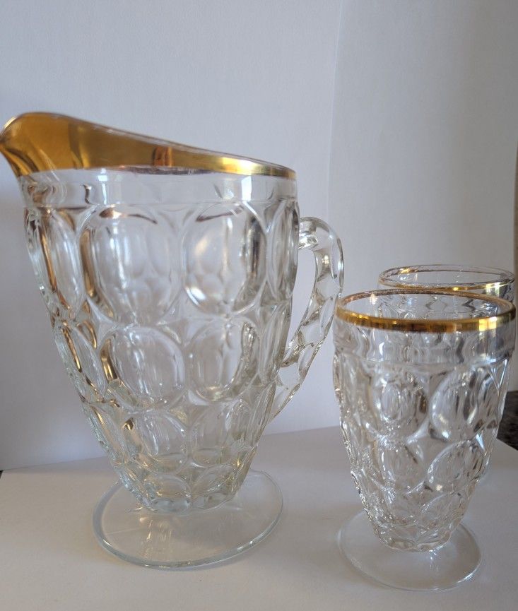 VINTAGE MCM JEANETTE GLASS CLEAR THUMBPRINT w/ GOLD RIM PITCHER & JUICE GLASSES