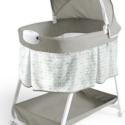 Ingenuity: ity by Ingenuity Snuggity Snug Bedside Baby Bassinet - Soothing Vibrations Portable Crib with Storage Basket - Nimbu