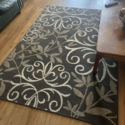Area rug 