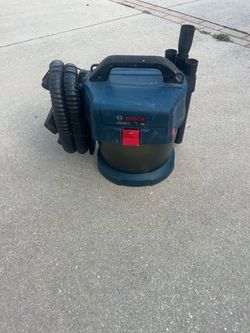 Bosch GAS18V-3 cordless vacuum