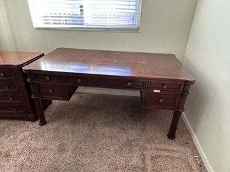 Really good shape Free must pick up today. I don’t have time to measure it.