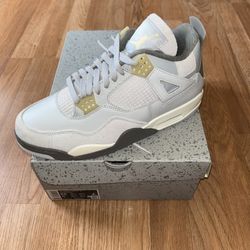Air Jordan 4 Retro SE Craft 'Photon Dust'
