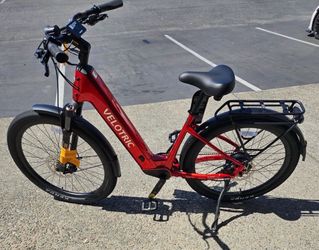 VELOTRIC DISCOVER 2 COMMUTER E-BIKE