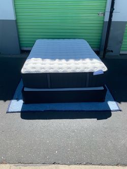FULL SIZE BED SET