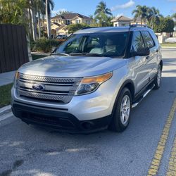 2014 Ford Explorer