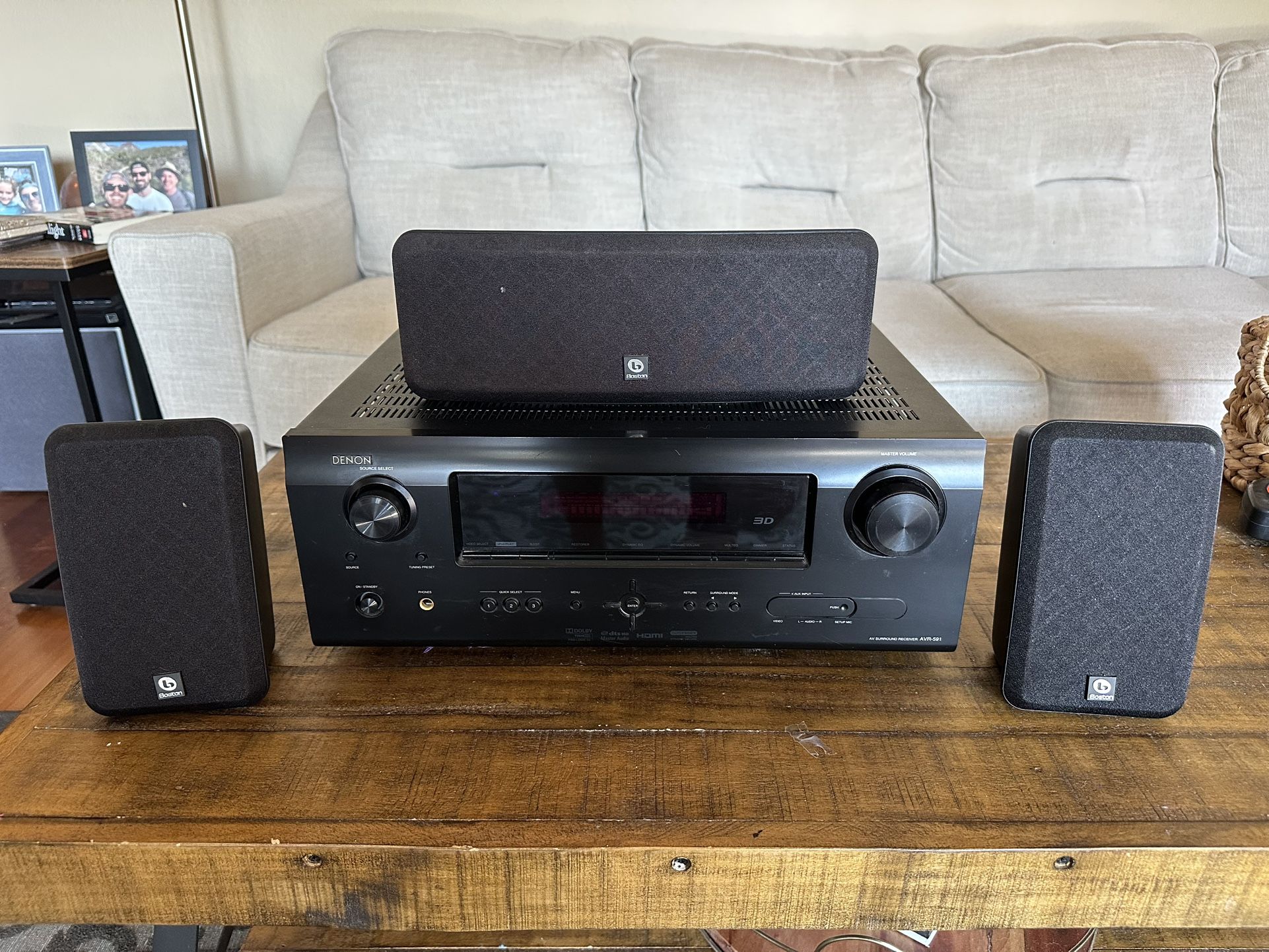 Home Theatre Surround Sound Stereo System - 6 Speakers 