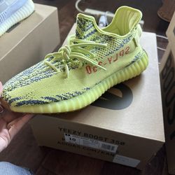 adidas Yeezy Boost 350 V2