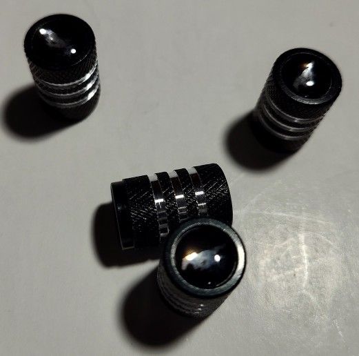 Set Of 4 New Wheel Tire Caps Air Valve Stem Cover For Mustang
