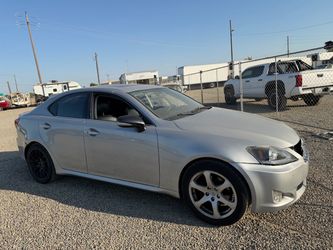 2010 LEXUS IS250