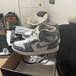 Retro 1 “Hyper Blue” Size 7.5 
